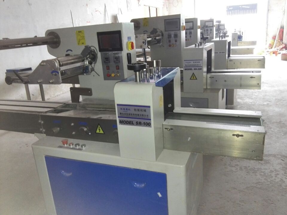 双变频枕式包装机